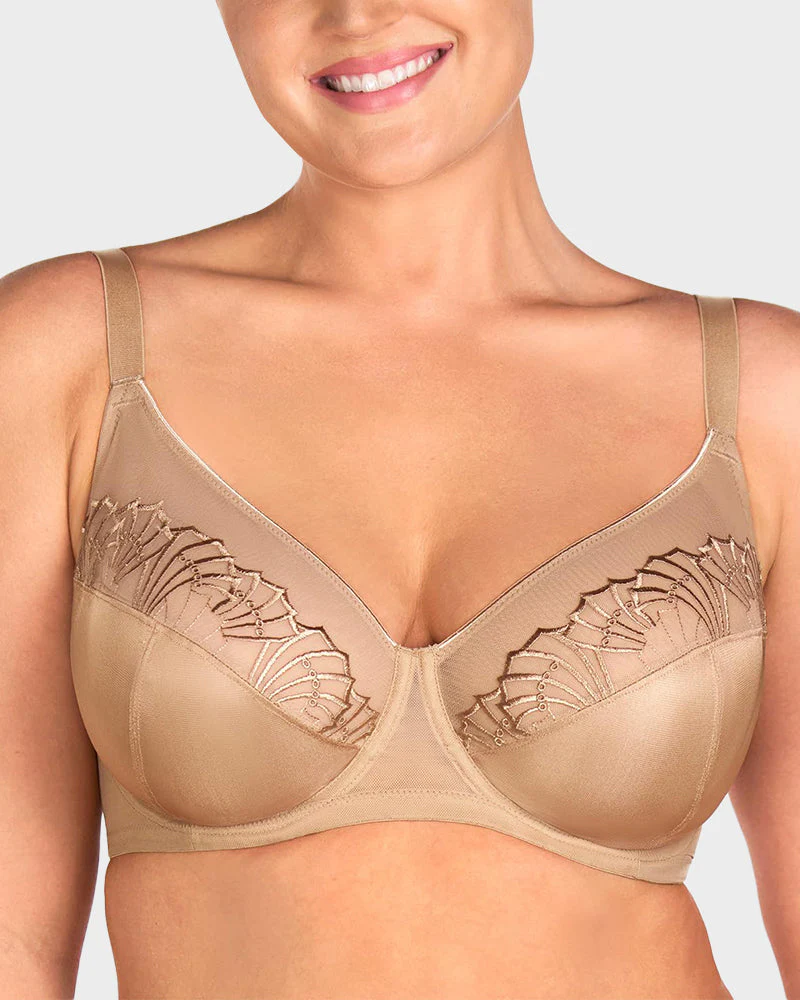 Plus-Size Pearl Shimmer Lace Minimizer Bra - Image 6